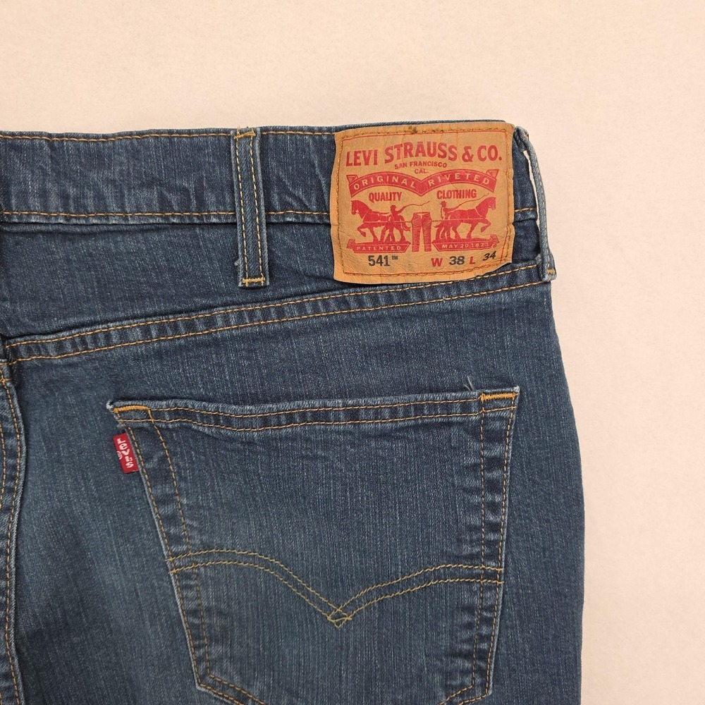 Levi's 541 Jeans Mens 38x34 Blue Athletic Taper Stretch Denim Medium Wash Casual - Picture 7 of 10